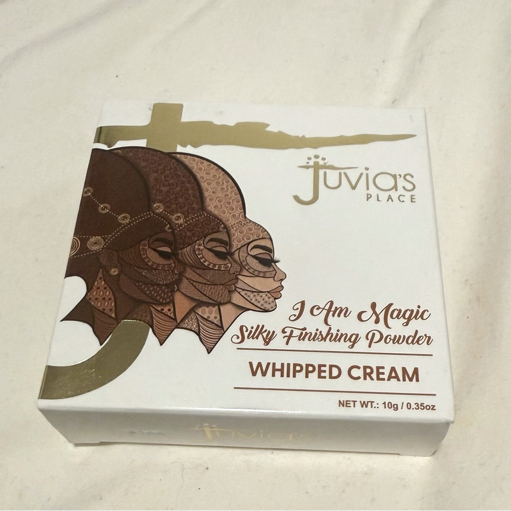 Juvia's Place I Am Silky Finishing Powder